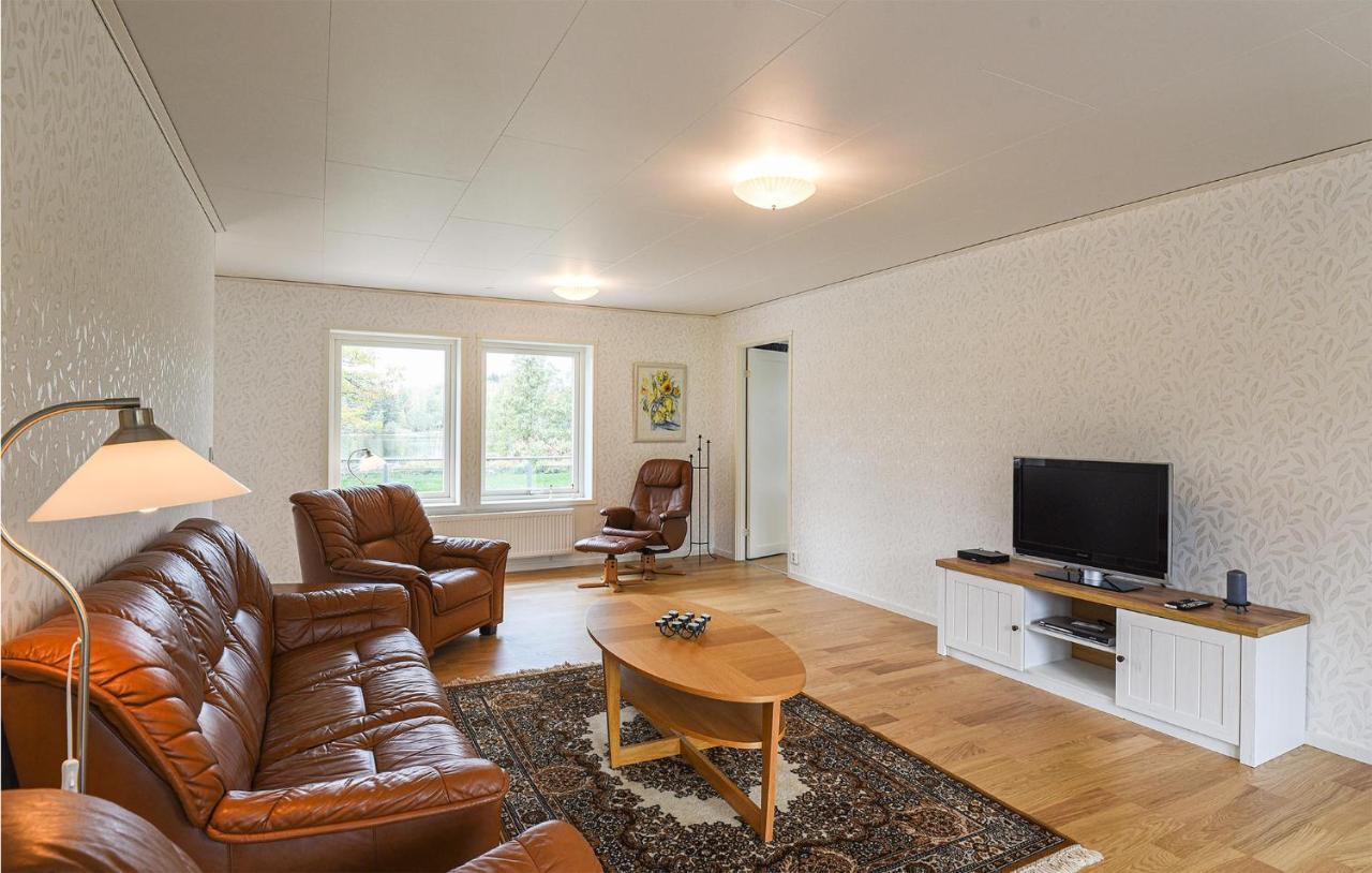 Cozy Home In Svanskog With Lake View Kültér fotó